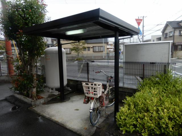 シャーメゾン高岡西 A棟