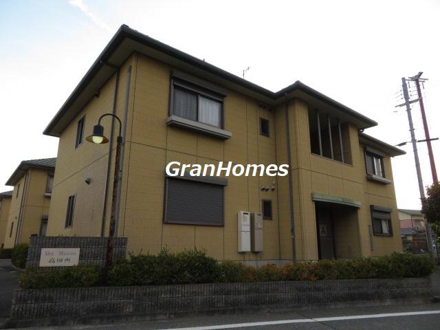 シャーメゾン高岡西 A棟