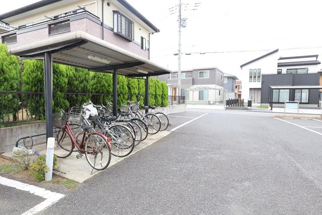MKクレール D(2LDK/1階)の外観写真