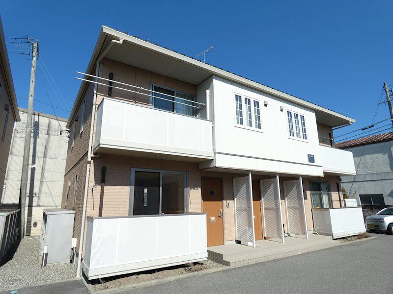 カーサファミリオB棟