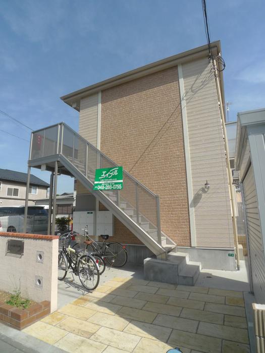 キャメル鳩ケ谷本町