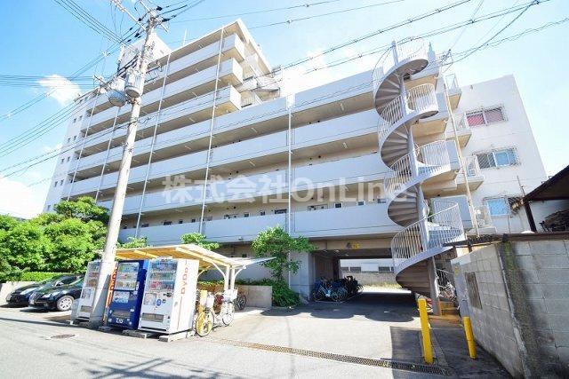 ロイヤルサカエマンション