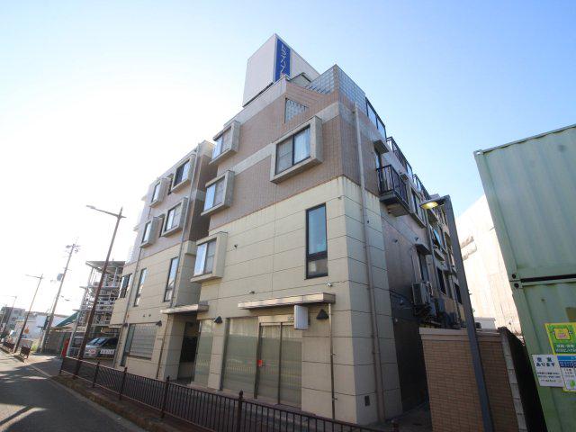 トライハイム西冠
