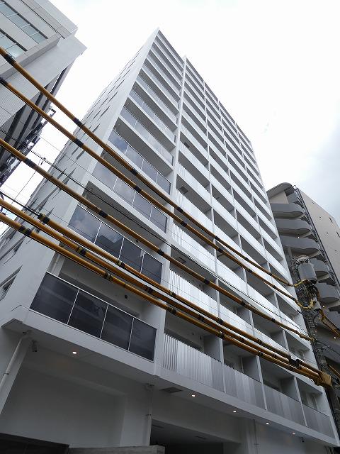 コンフォリア東新宿