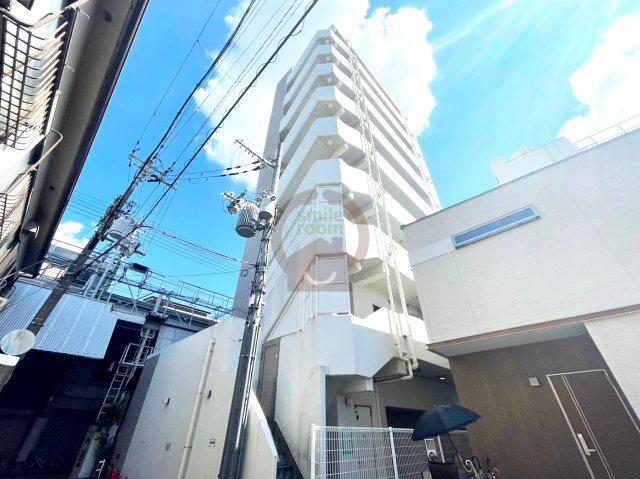 ディーアリヴィオセンバヤシ