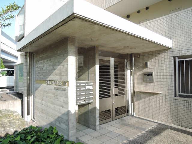 HILL HOUSE15