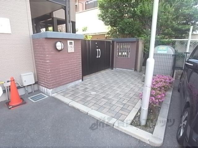 レオパレスシュン