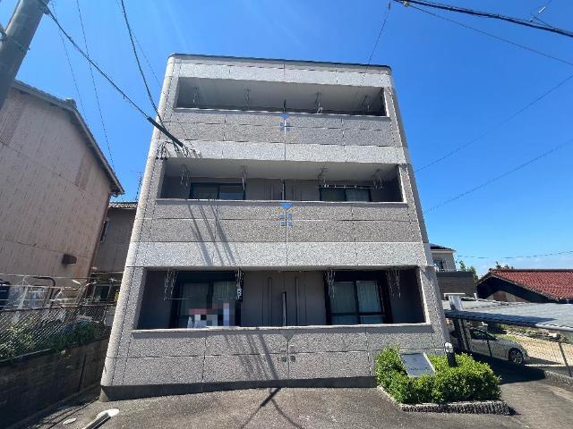 フォルクスハウス