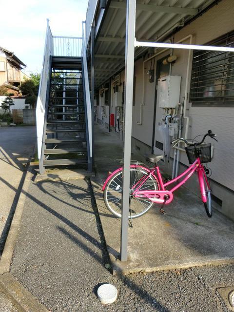 ファミーユ佐津間