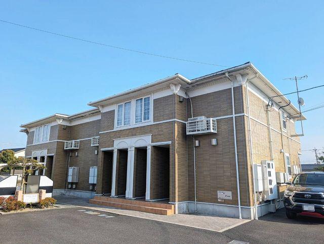 グリーンヒルズ稲岡 B