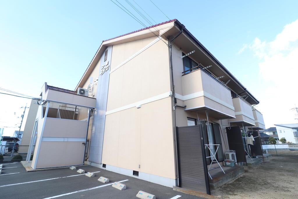 コーポユタカ