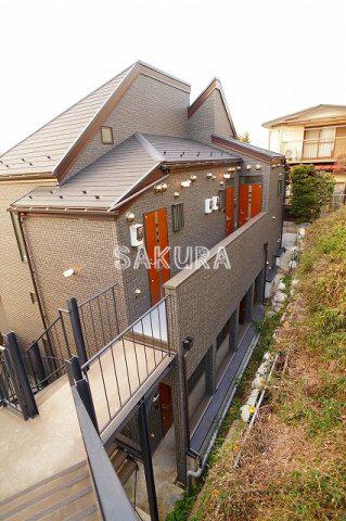 ウィステニア弘明寺