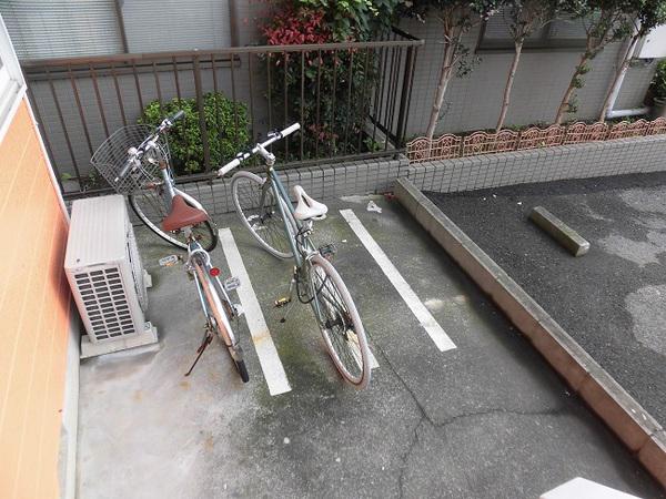 錦ハイツC