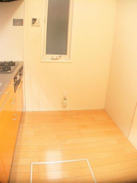 シャンテ西焼津F