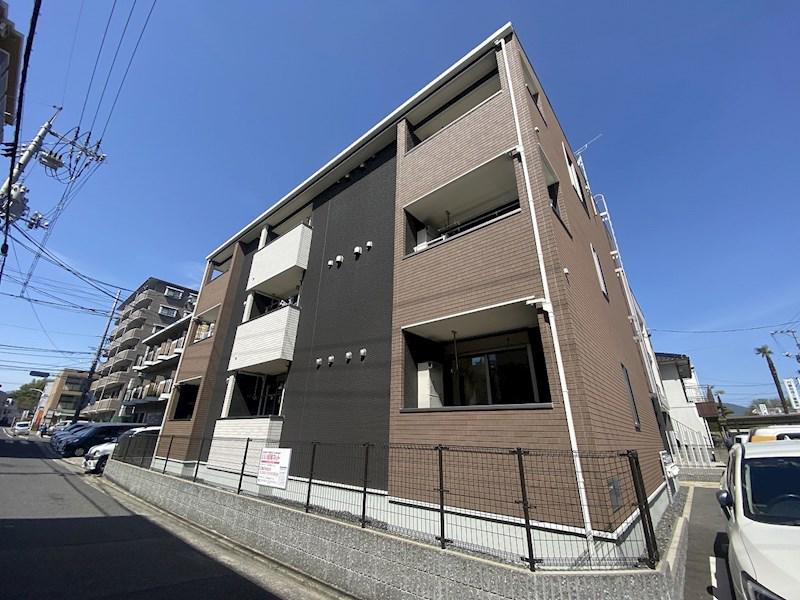 ルミエール 五日市駅前