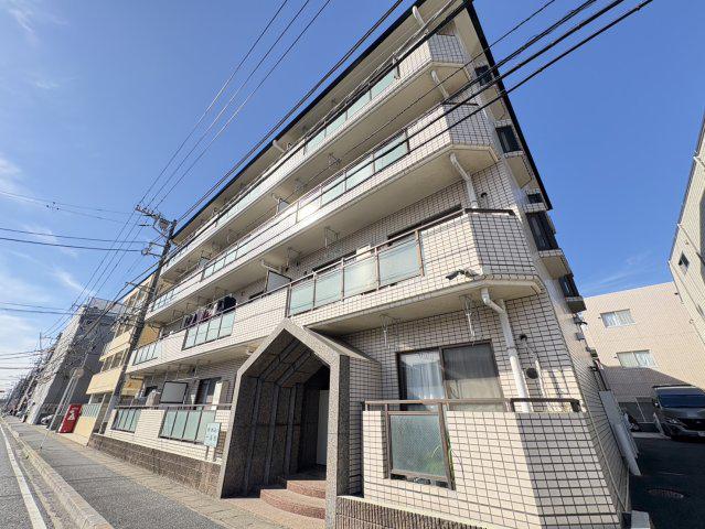 新潮通一番館