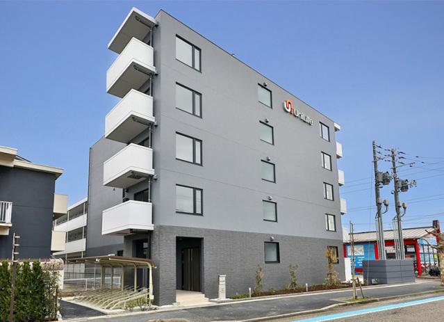 UNI ETERNA 新大中門前