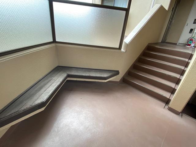 ハイツアザレア