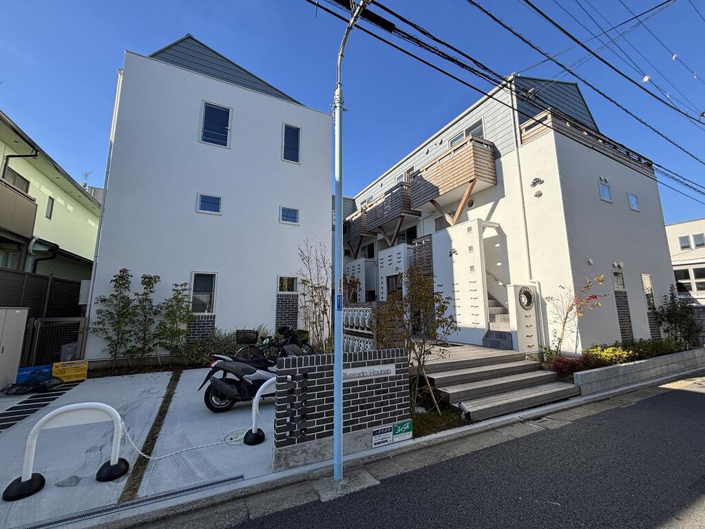 SILVERADO方南(3LDK/2階)