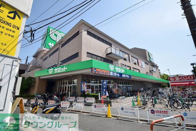 ウエスト・スクエア