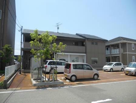 新潟県長岡市  築17年(1LDK/1階)