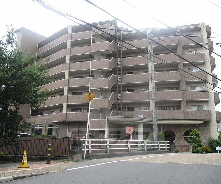 クレステージ宇治小倉プリヴィア