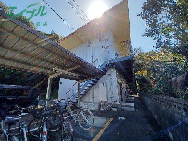 ラックス山城