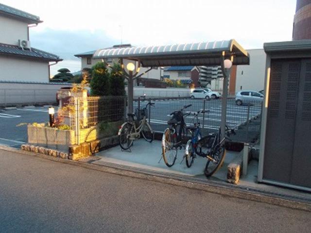 カーサレイメイA棟