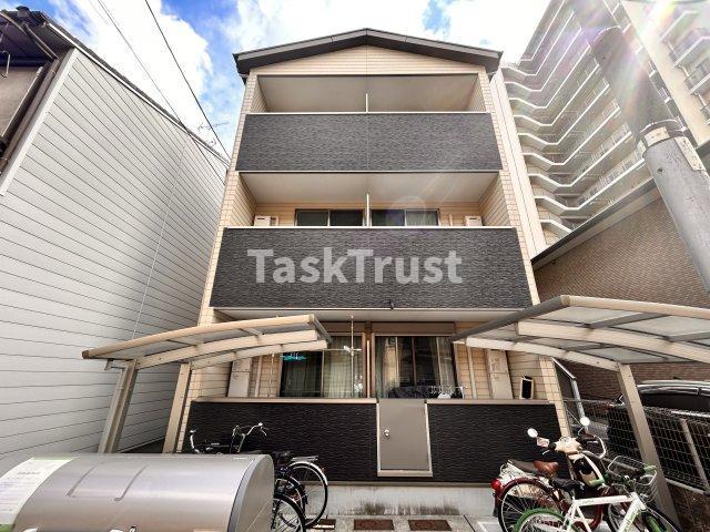 MACHI TERRACE 高殿
