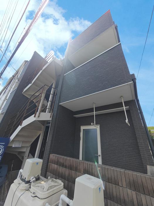 E HOUSE川口
