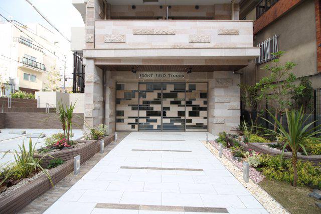 FRONT FIELD TENNOUJI
