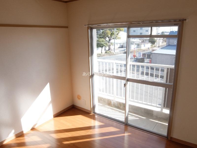 芳川マンション
