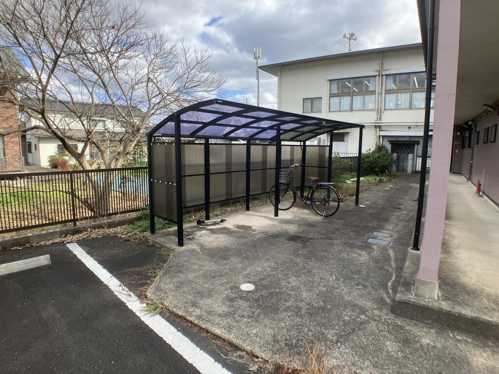 サンハイツ