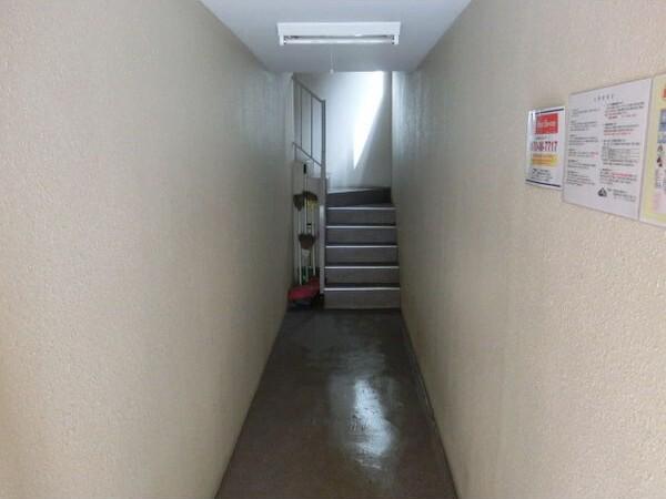 ラフィーネ南郷