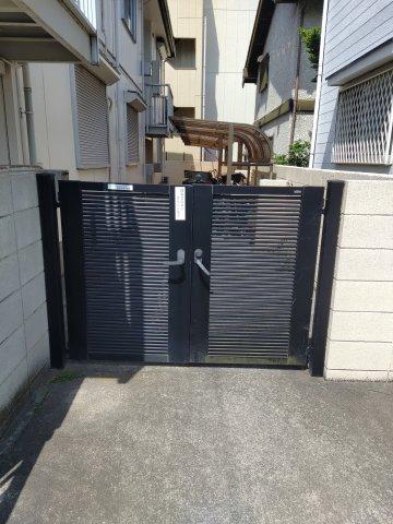 ホワイトプレジール