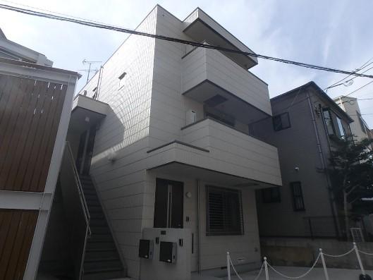 メゾンKNS