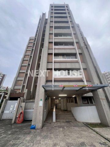 住吉団地10号棟