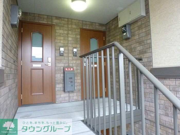 ROSEVILLA C棟
