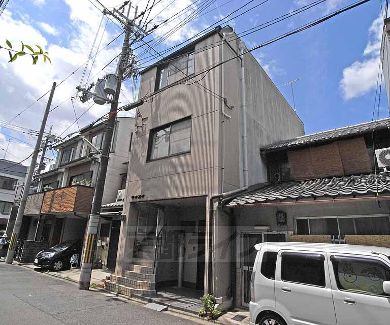 LE CIEL ROUGE