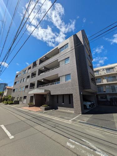 ファミールグラン錦町