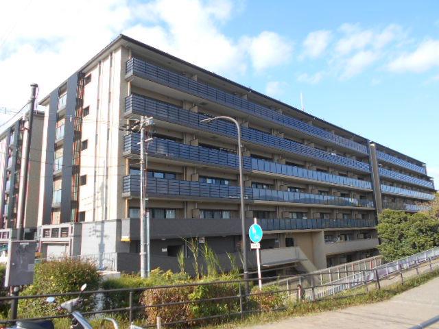 プレサンスレジェンド六地蔵