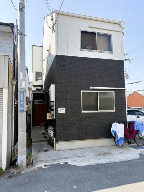 地下鉄海岸線 駒ケ林駅 徒歩4分 2階建 築9年