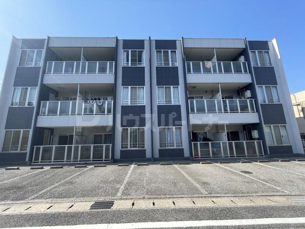クオーレ都町
