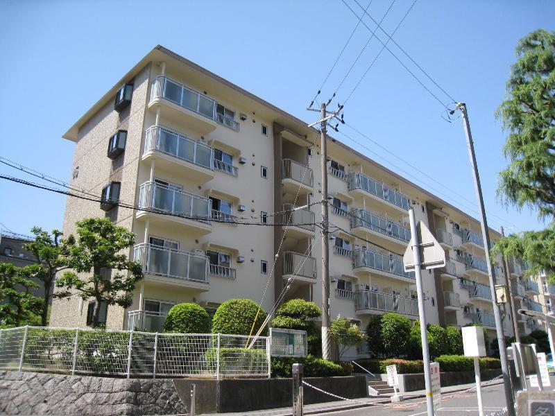 名谷14団地53号棟