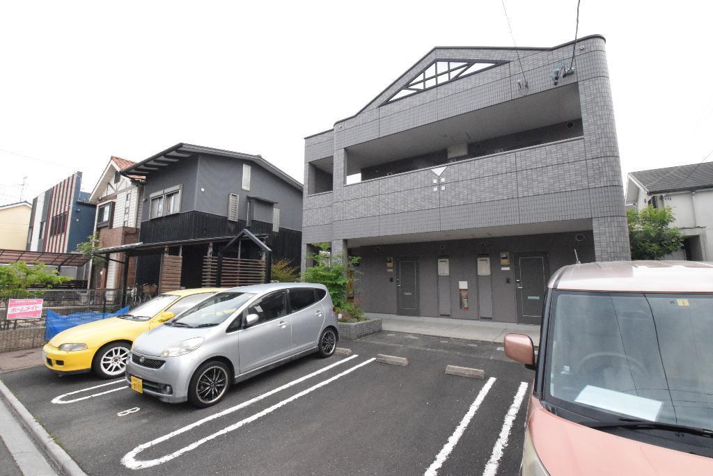ＪＲ関西本線 春田駅 徒歩13分  築22年