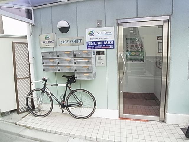 ブロスコート住吉
