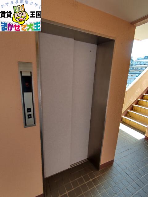 プレジール岩屋通