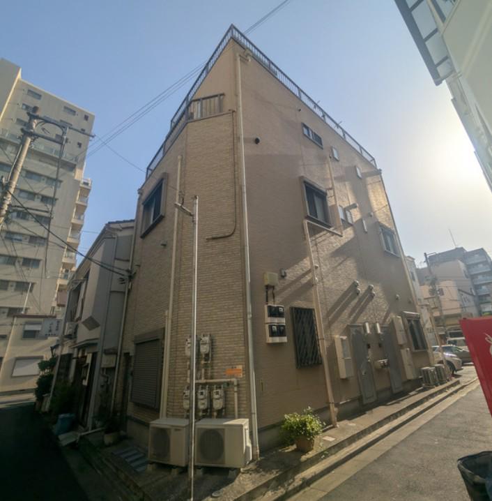 マハロビル