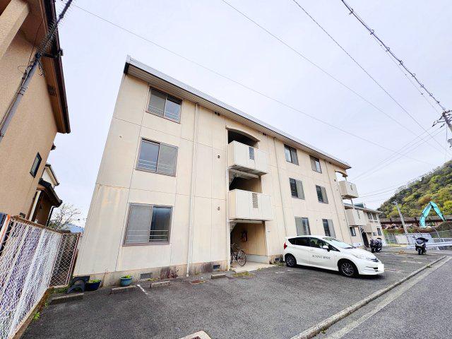 セジュール小屋浦B棟