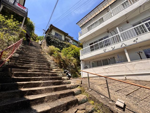 サンハイツ